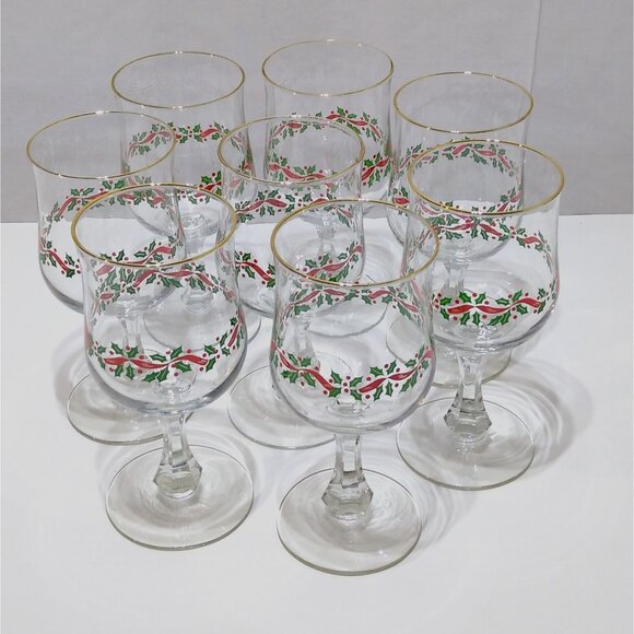 Libbey Holiday Christmas Wine Glasses w/ Gold Trim Holly Berry Design Set of 8 - Picture 1 of 15